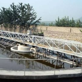 輻流式沉淀池周邊傳動(dòng)直壓排泥機(jī)